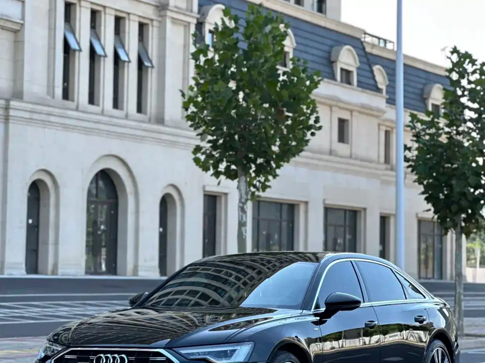 Audi A6L 45 TFSI quattro Premium Sport 2025
