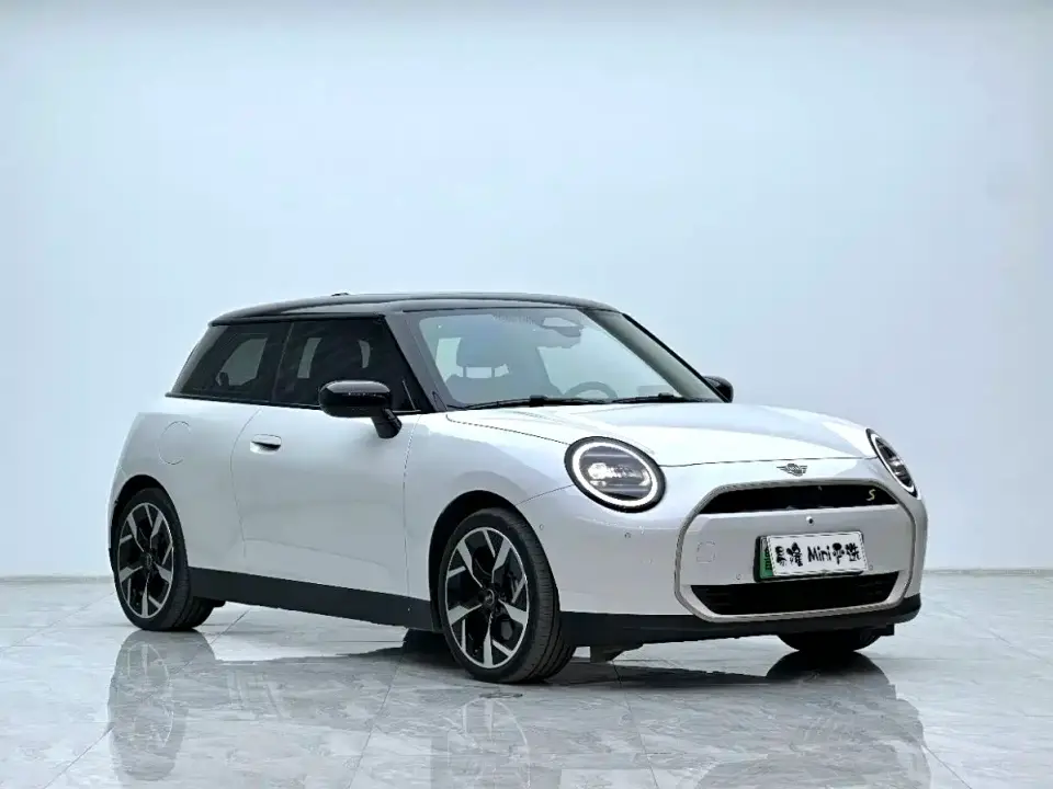 Mini Electric MINI COOPER 452km COOPER SE Artist 2024