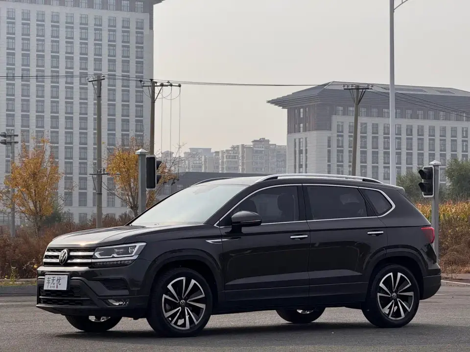 Volkswagen Tharu 280TSI FWD Luxury Edition 2022