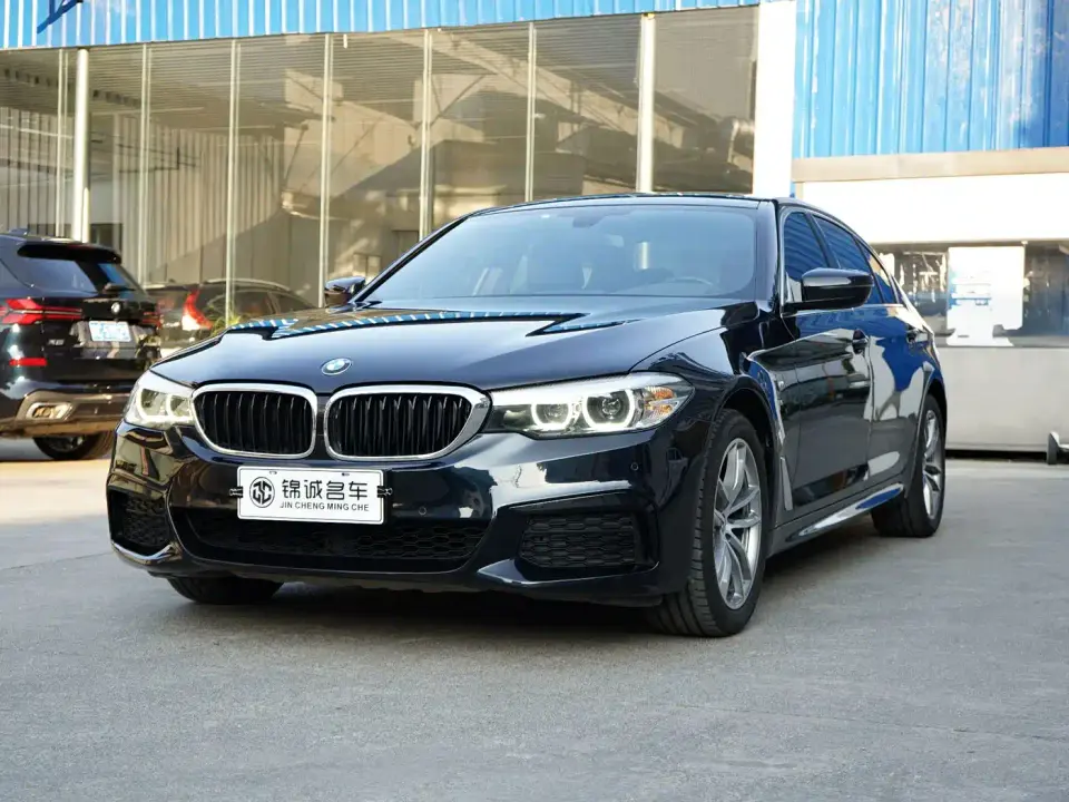 BMW 5 Series 525Li M Sport Package 2020
