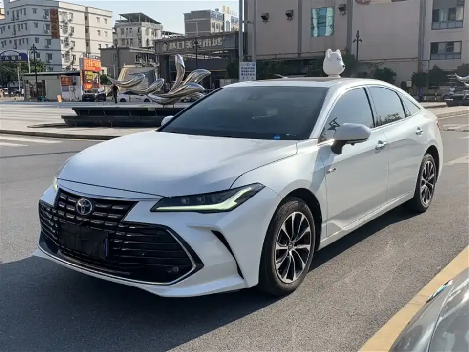 Toyota Avalon Hybrid 2.5L Luxury Edition 2024