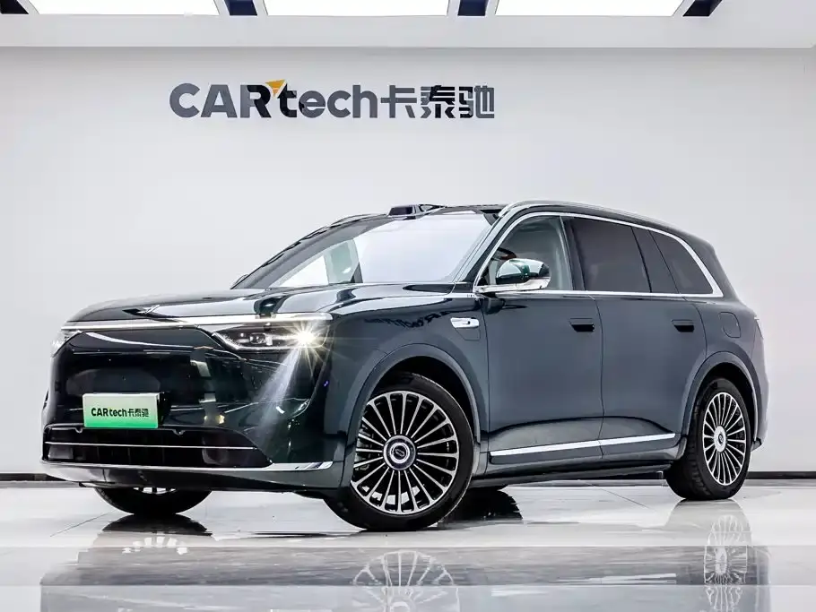 AITO Wenjie AITO M8 Extended Range Ultra 53.4kWh 6-Seater 2025