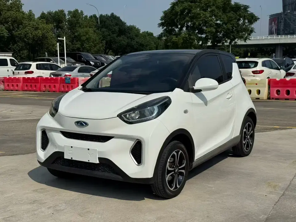 QQ New Energy Little Ant 200K Fans Edition Vitality Version (NCM Battery 301km) 2021