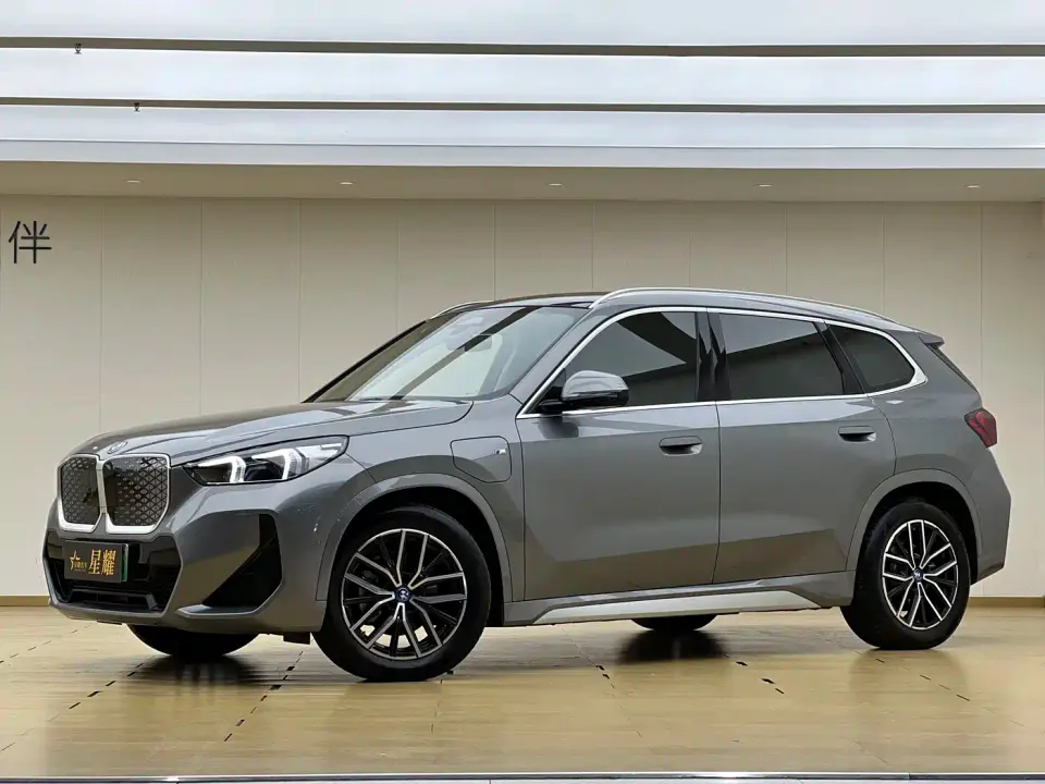 BMW iX1 eDrive25L M Sport Package 2024
