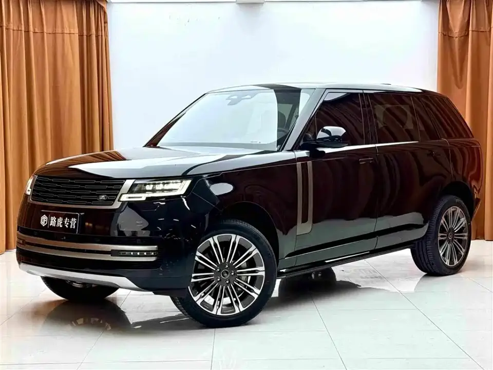 Land Rover Range Rover 3.0 L6 400PS Golden Age 7-Seater Long Wheelbase 2023