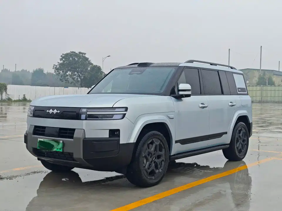 Fangchengbao Titanium 7 AWD Base Model 2026