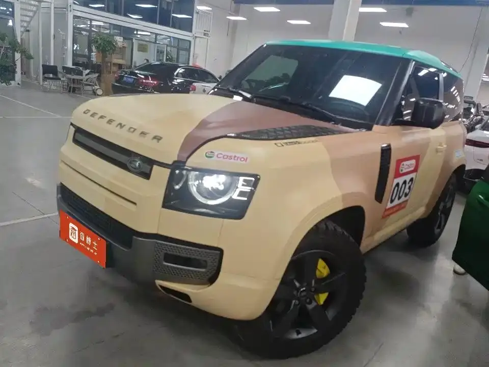 Land Rover Defender 90 3.0T P400 X-Dynamic HSE 2025