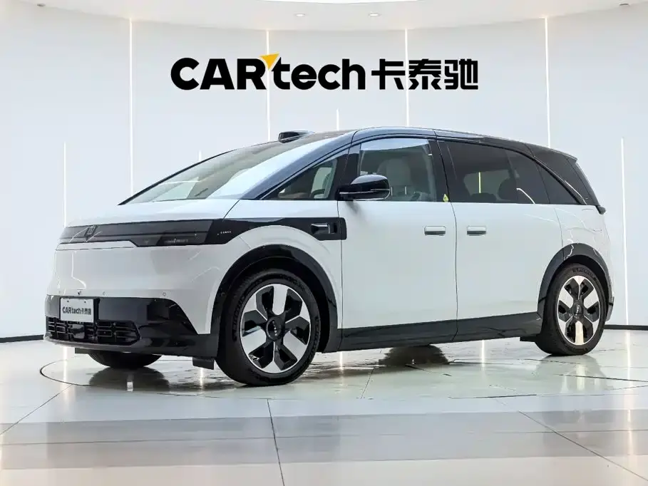 Zeekr MIX Smart Driving Edition 2026