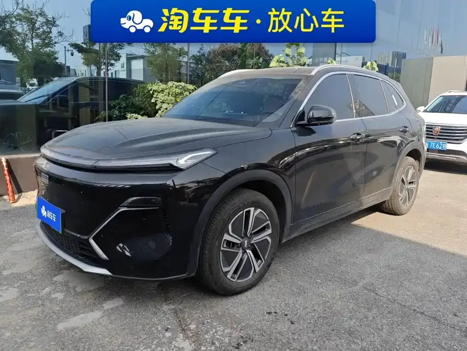 Geely Galaxy Galaxy Starship 7 EM-i Model 120km Explorer+ Edition 2025