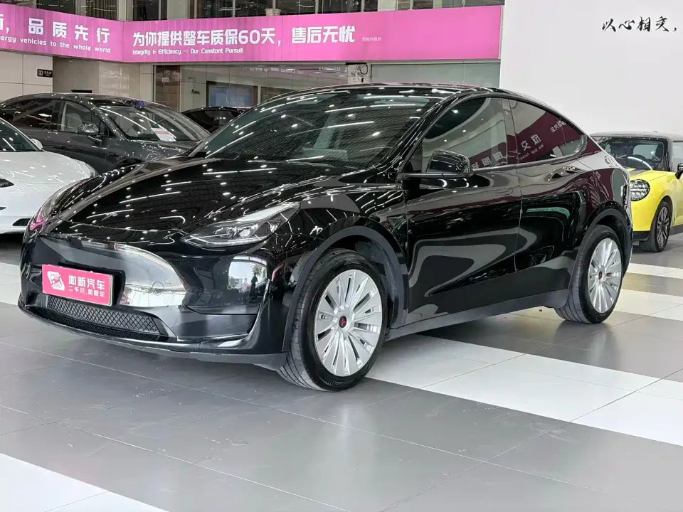 Tesla Model Y Facelift Rear-Wheel Drive Version 2023