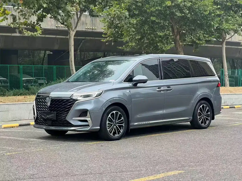 Roewe iMAX8 400TGI Honor Edition 2022
