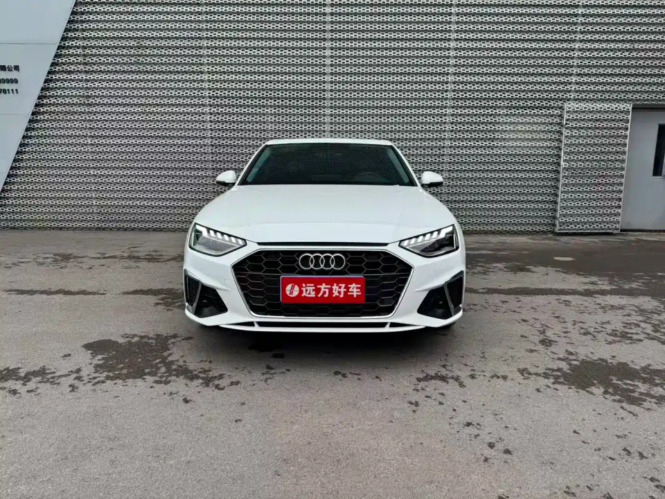 Audi A4L 40 TFSI Fashion Dynamic 2024