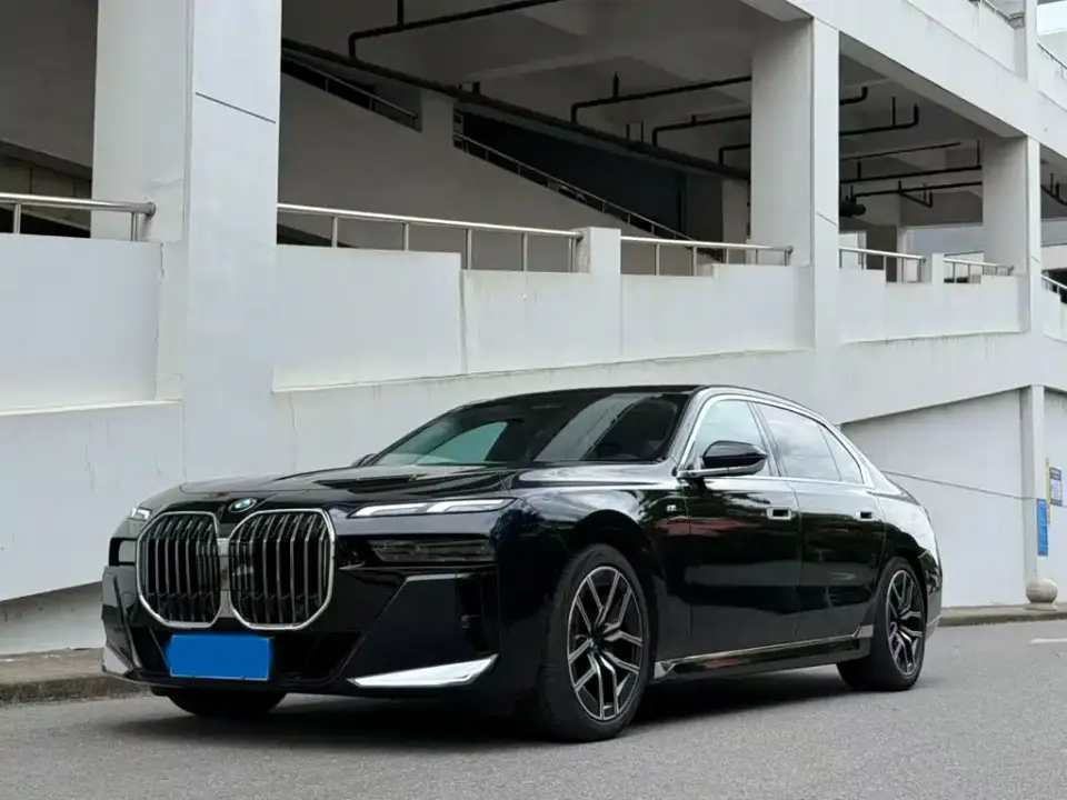 BMW 7 Series Model 735Li M Sport Package 2024
