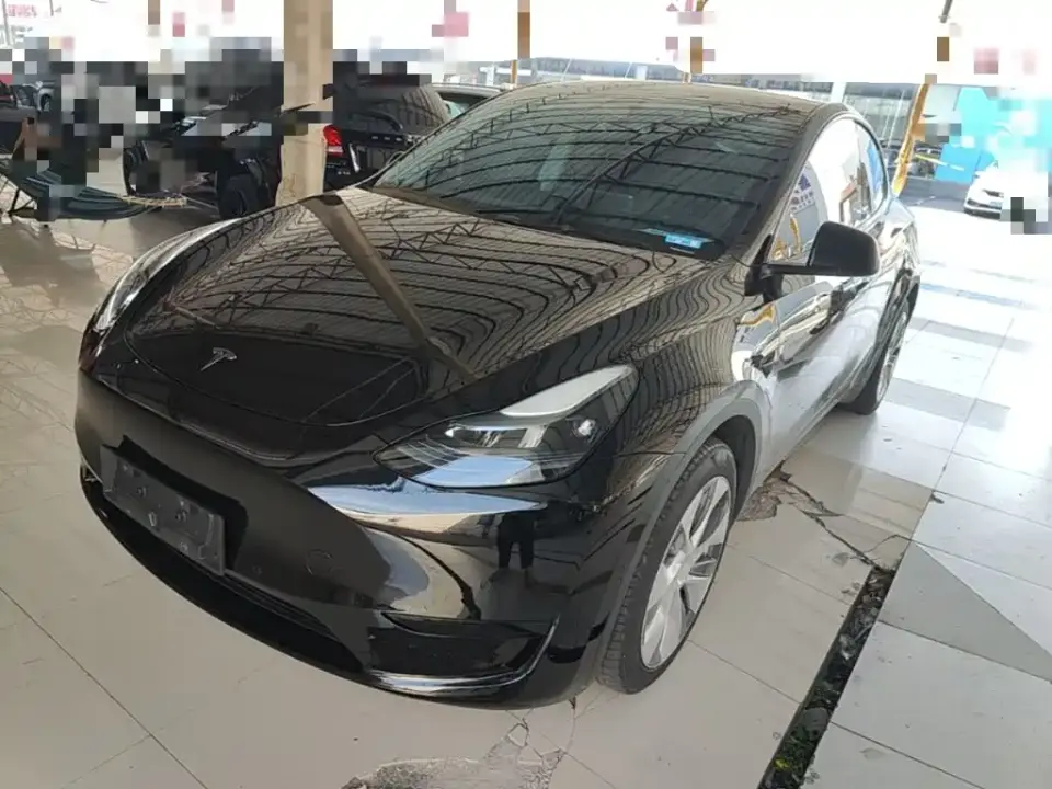 Tesla Model Y Facelift Rear-Wheel Drive Version 2023