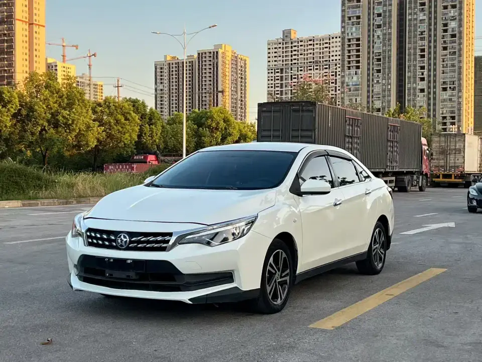 Venucia D60 1.6L XL Manual Joy Edition 2021