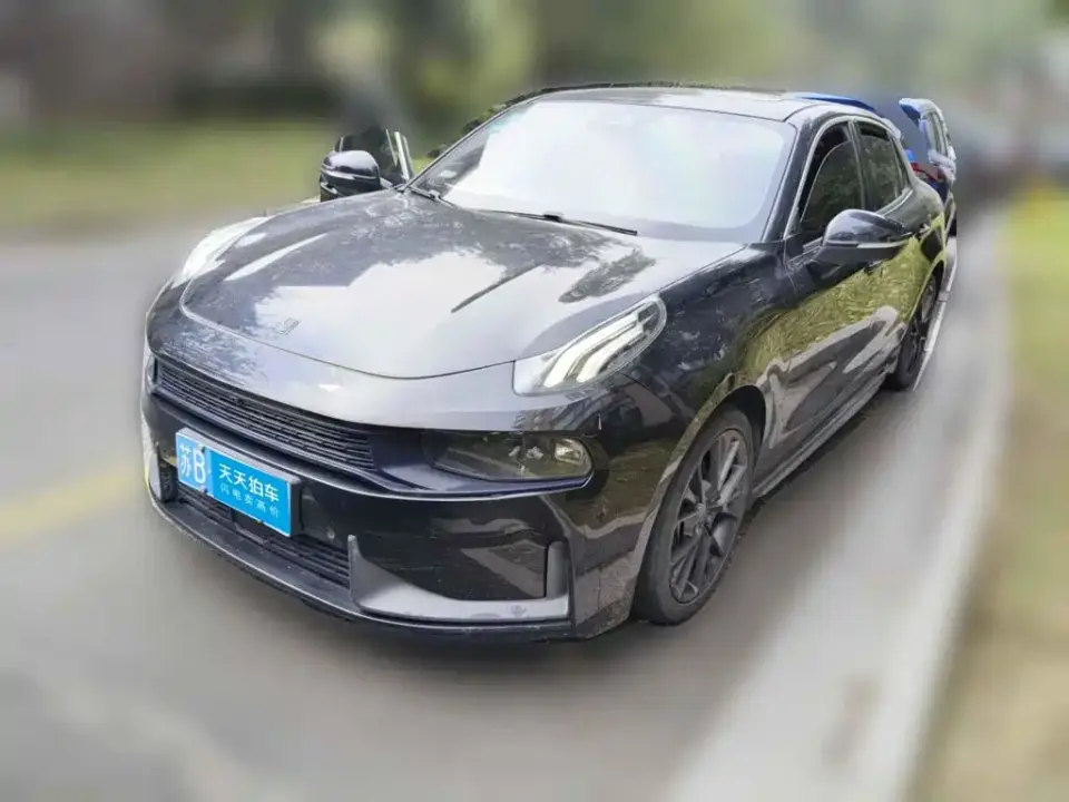 Lynk & Co 03 2.0TD Auto Power Pro Version 2020