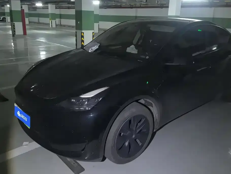 Tesla Model Y Rear-Wheel Drive Edition 2023