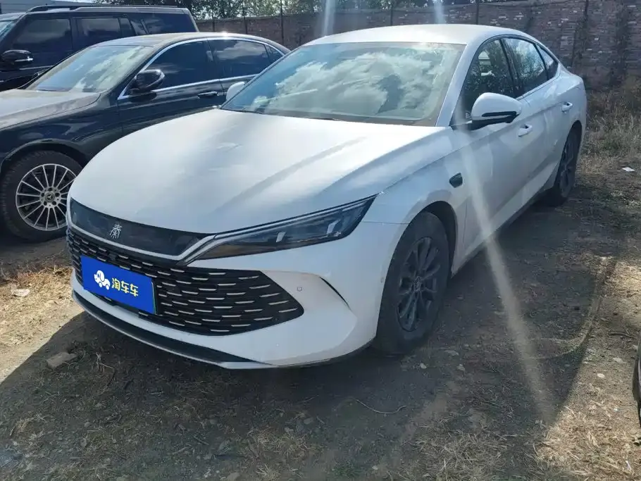 BYD Qin L DM-i Smart Drive Edition 80KM Leading 2025