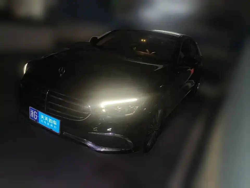 Mercedes-Benz E-Class E 300 L Fashion 2023