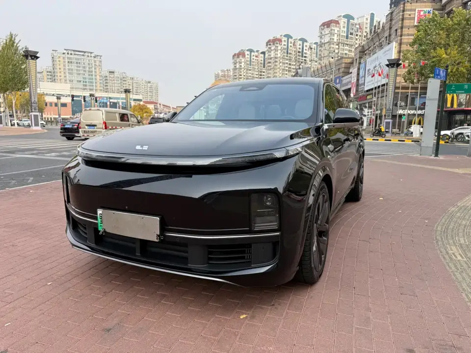 Li Auto Li Xiang L9 Model Pro 2024