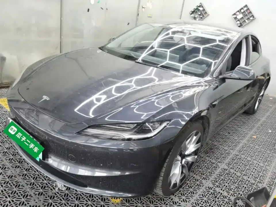 Tesla Model 3 Rear-Wheel Drive 2024