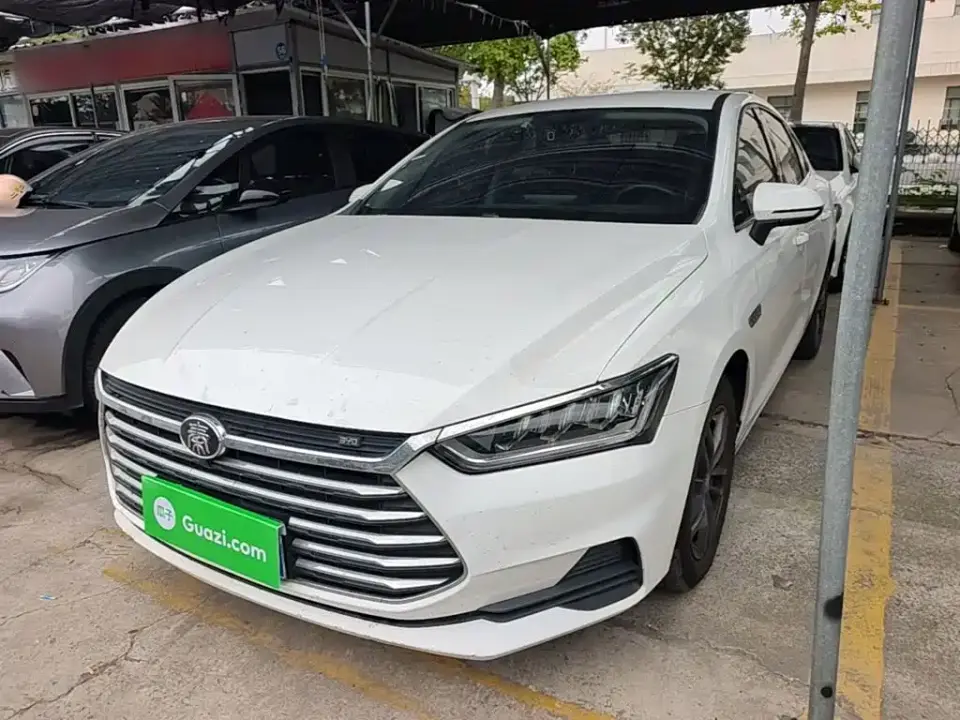 BYD Qin Pro Surpass Edition 1.5TI Automatic Premium 2020