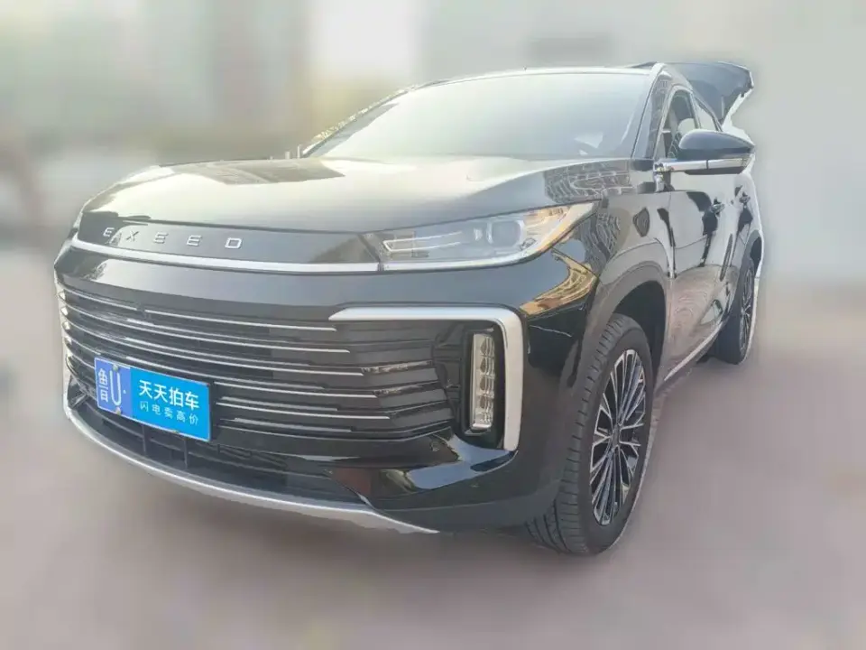 Exeed Lingyun 300T 2WD Surpass Edition 2025