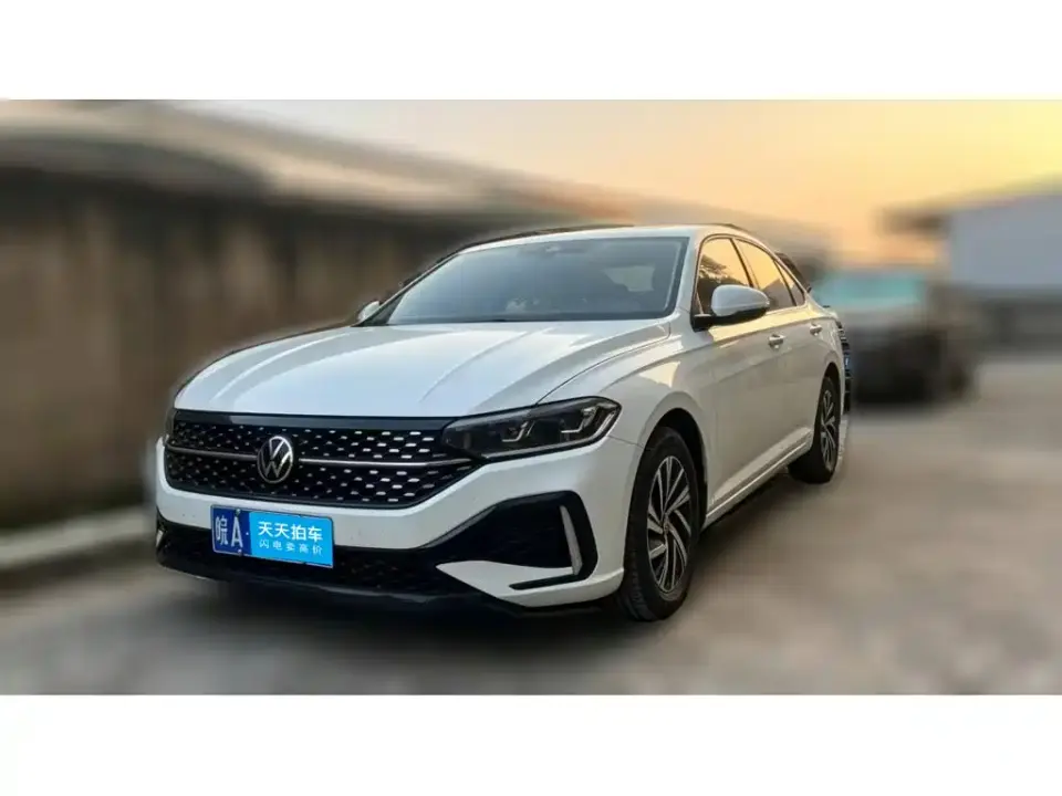 Volkswagen Lavida Facelift 1.5L Auto Starlight 5 Million Edition 2024