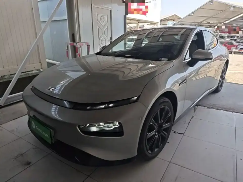 XPeng P7 Model 670N 2021