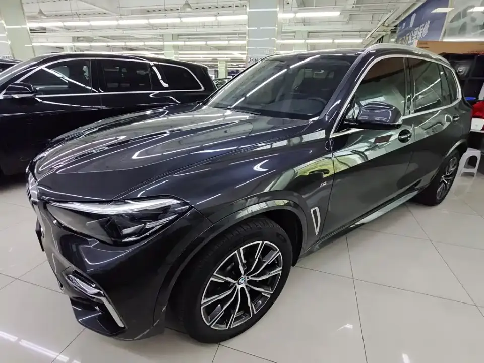 BMW X5 Facelift xDrive 30Li M Sport Package 2023