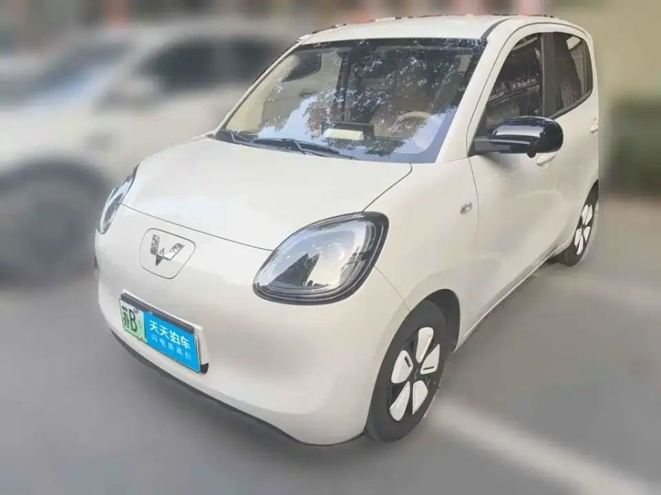 Wuling Motors Hongguang MINIEV 4-Door Advanced 2025
