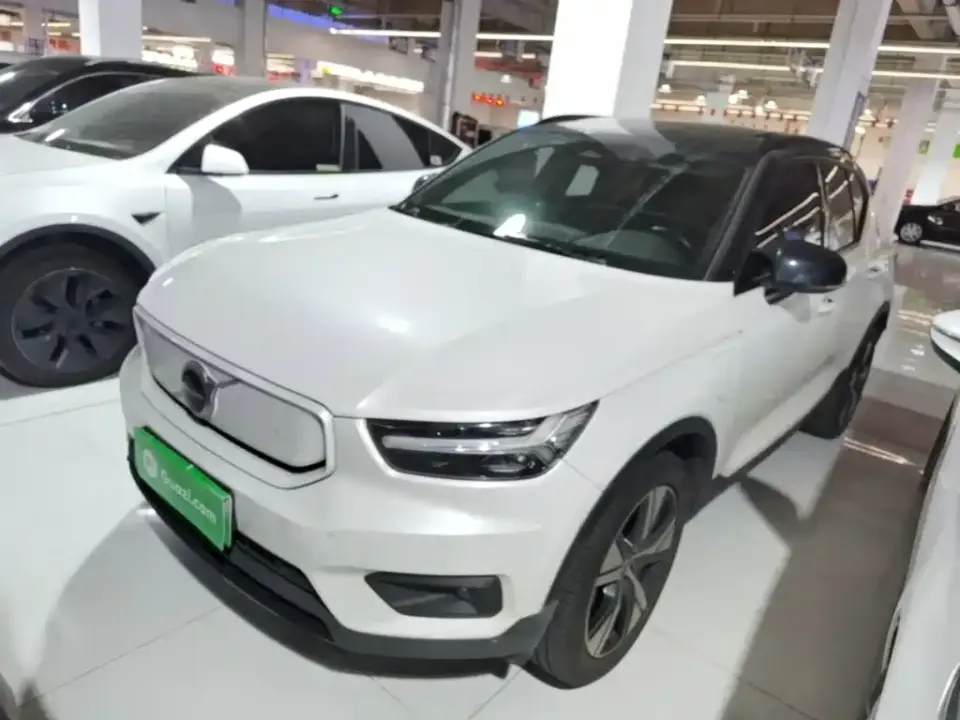 Volvo XC40 New Energy P8 EV AWD Elegant Sport 2021
