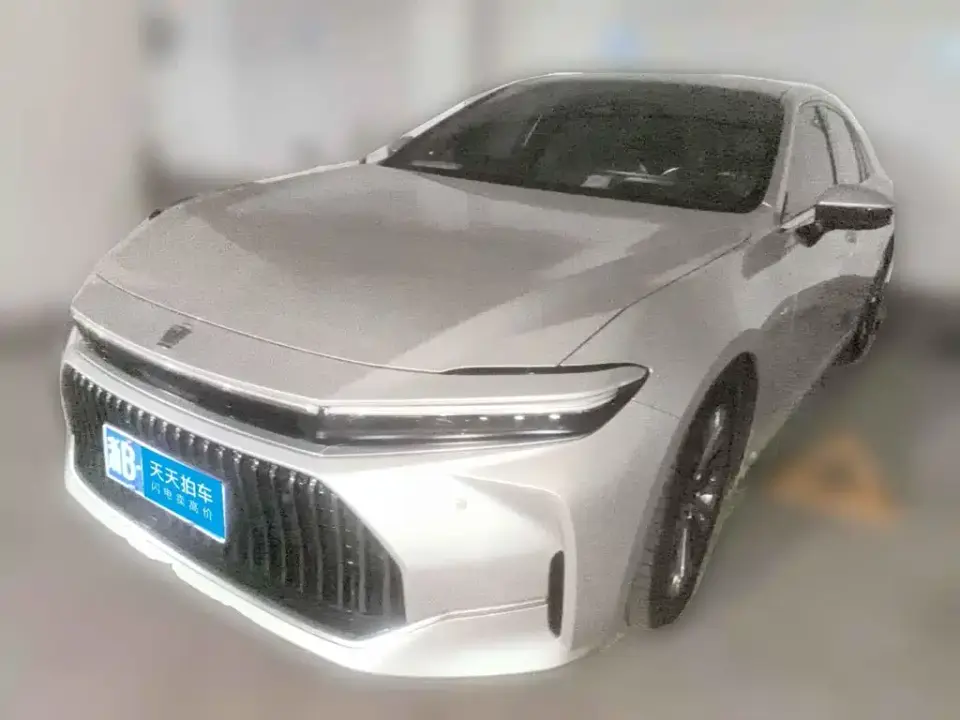 Toyota Crown (Import) 2.5L Premium Edition 2024