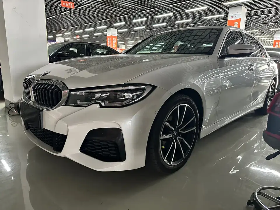 BMW 3 Series 325Li M Sport Package 2020