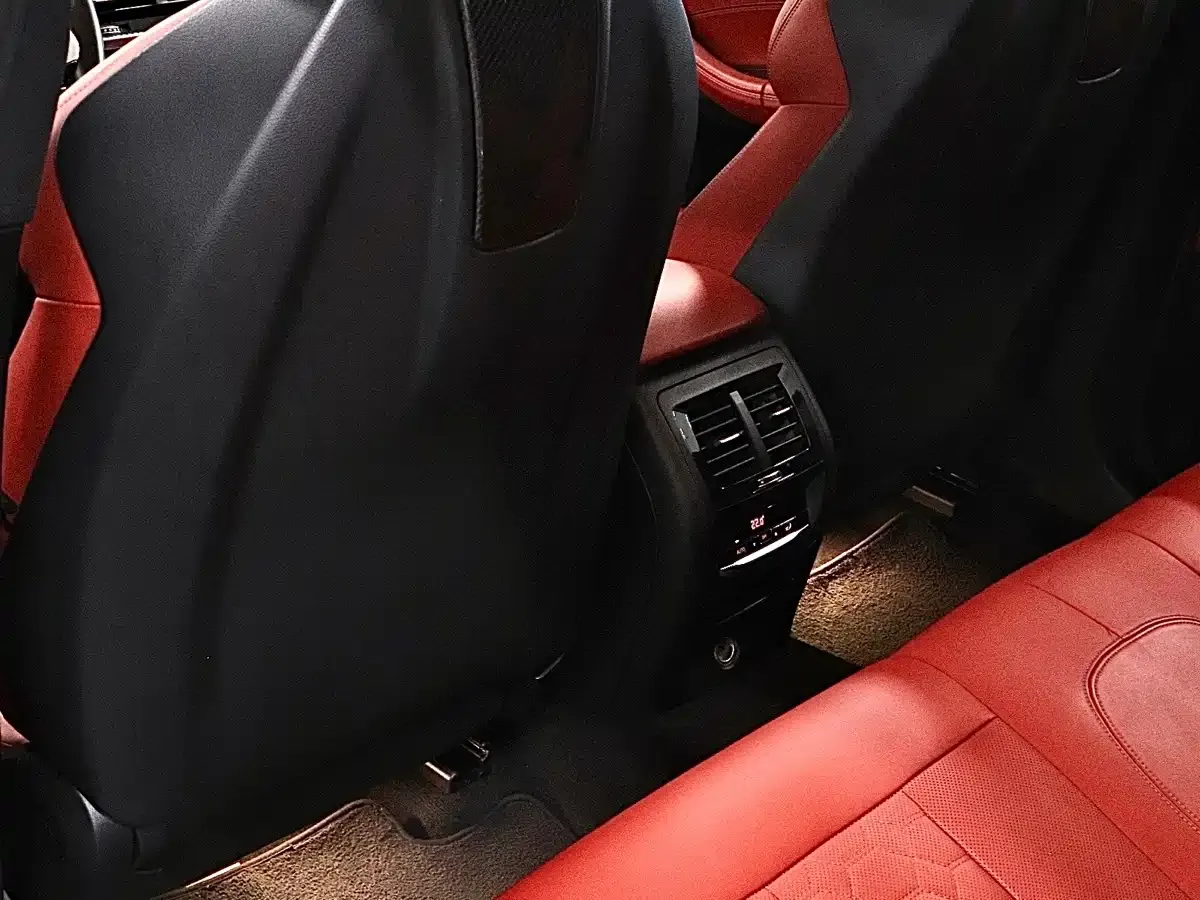 BMW X4 M X4 M Competition 2020 — фото 13