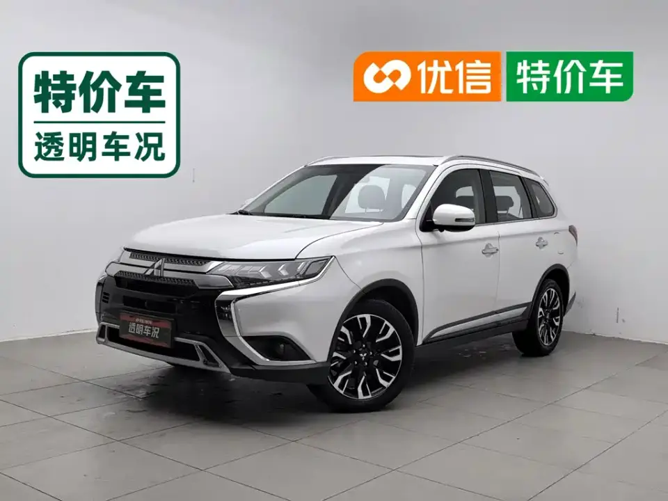 Mitsubishi Outlander 2.4L 4WD Deluxe Edition 5-Seater China VI 2020