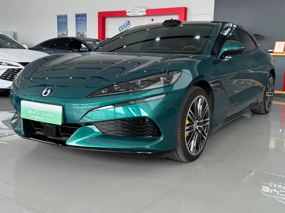 Denza Z9GT Model Yi San Fang Flash Charge Performance Edition 2026