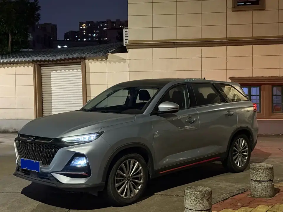 Changan Oshan X7 PLUS 1.5T Blue Whale Edition Auto Executive 2022