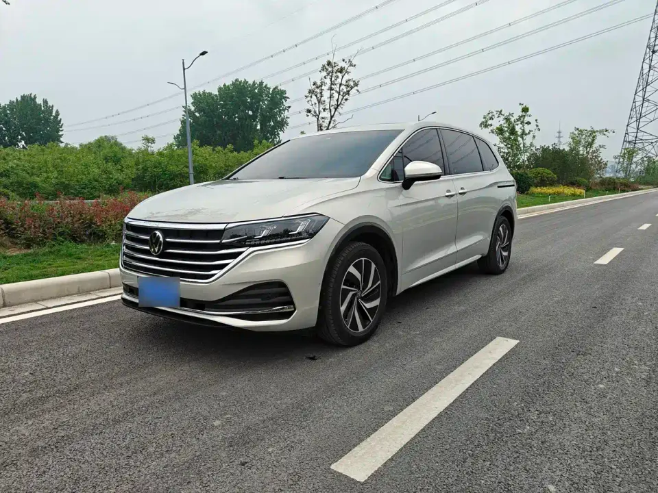 Volkswagen Viloran 380TSI Prestige Edition 2023