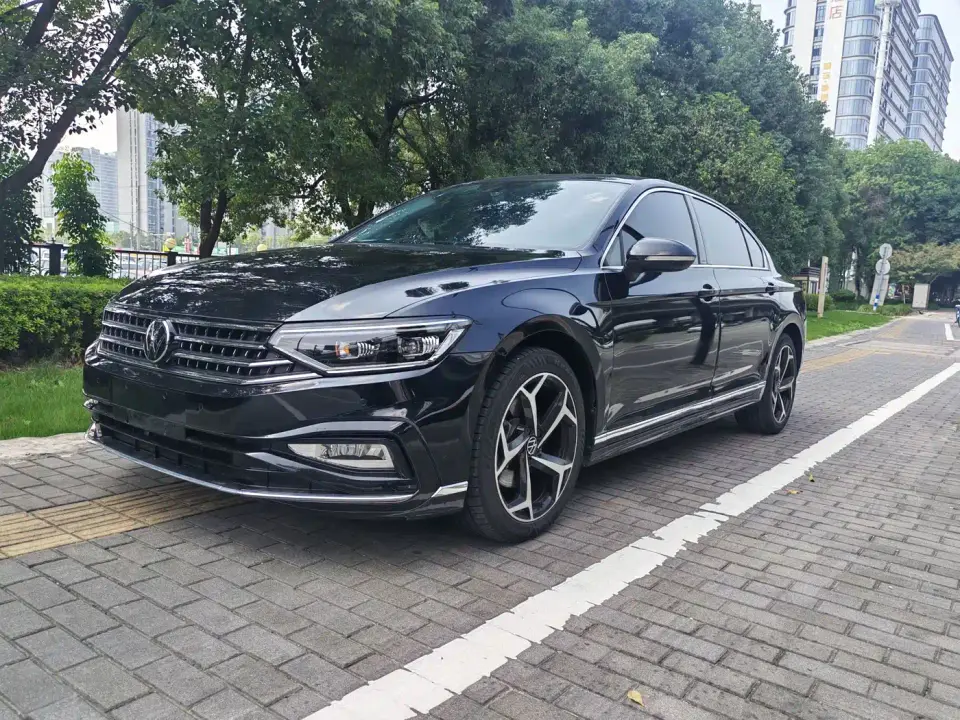 Volkswagen Magotan Model 2 Million Commemorative Edition 330TSI DSG Luxury 2023
