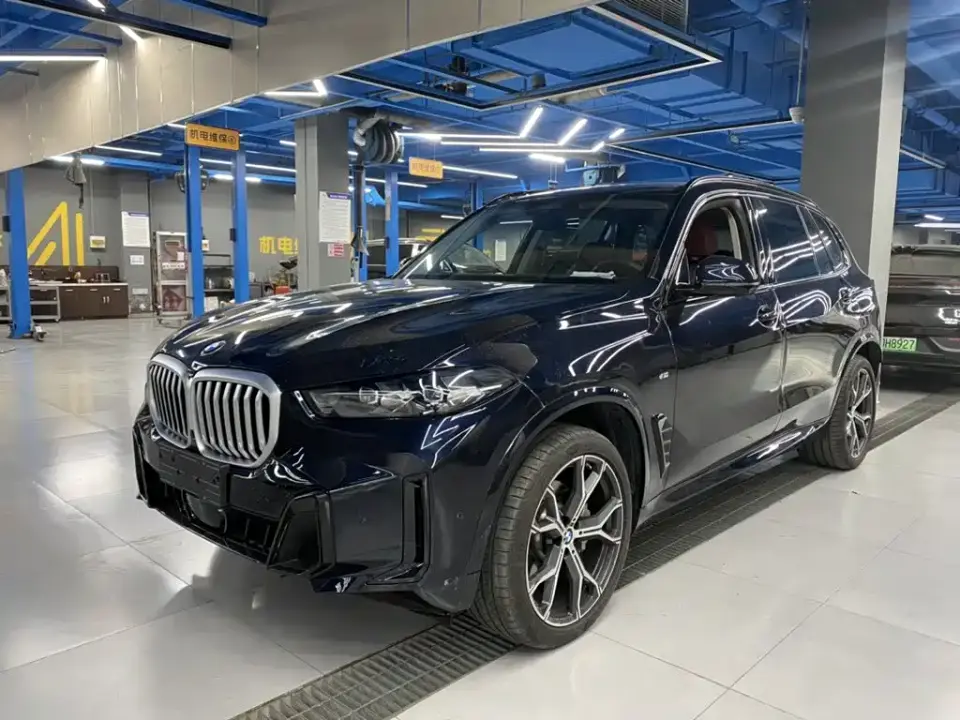 BMW X5 xDrive 30Li Luxury M Sport Night Edition Package 2026