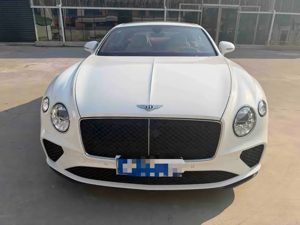 Bentley Continental 4.0T GT V8 2024