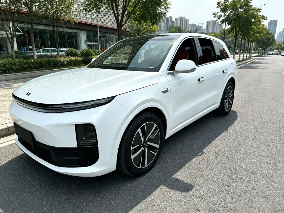 Li Auto L6 Pro 2024