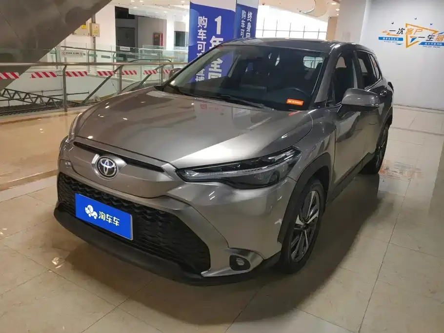 Toyota Frontlander 2.0L CVT Elite 2022