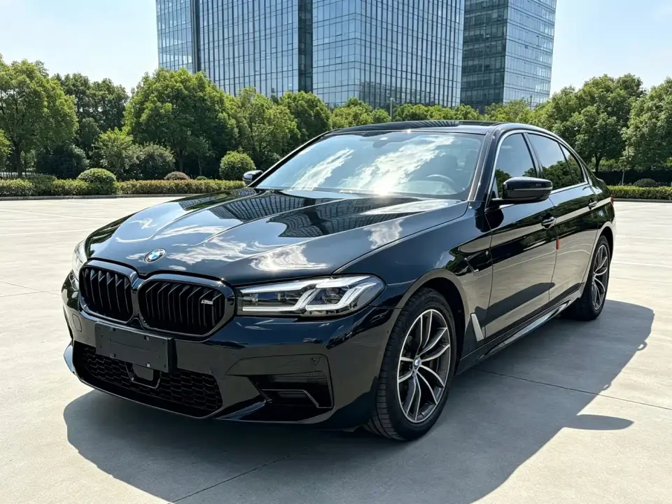 BMW 5 Series (Import) 525i M Sport Package 2021