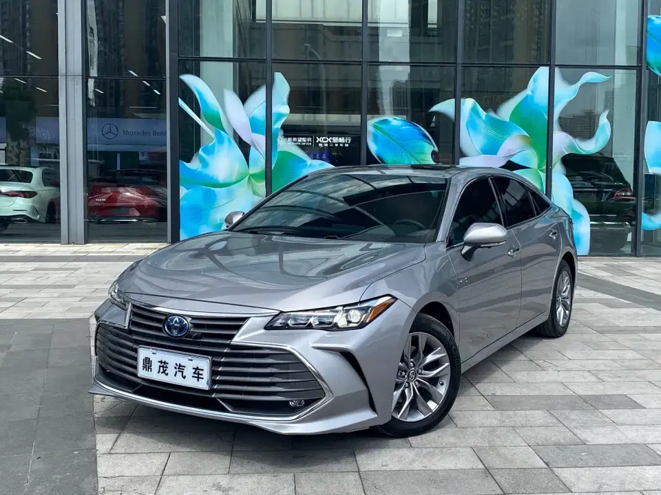 Toyota Avalon Hybrid 2.5L Luxury Edition China VI 2020