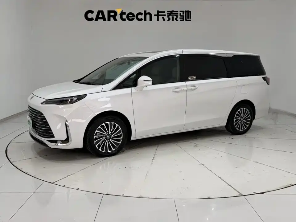 Buick GL8 New Energy Land Honor Premium Edition 7-Seater 2025