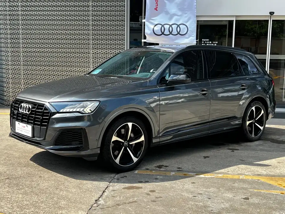 Audi Q7 55 TFSI quattro S line Sport 2021