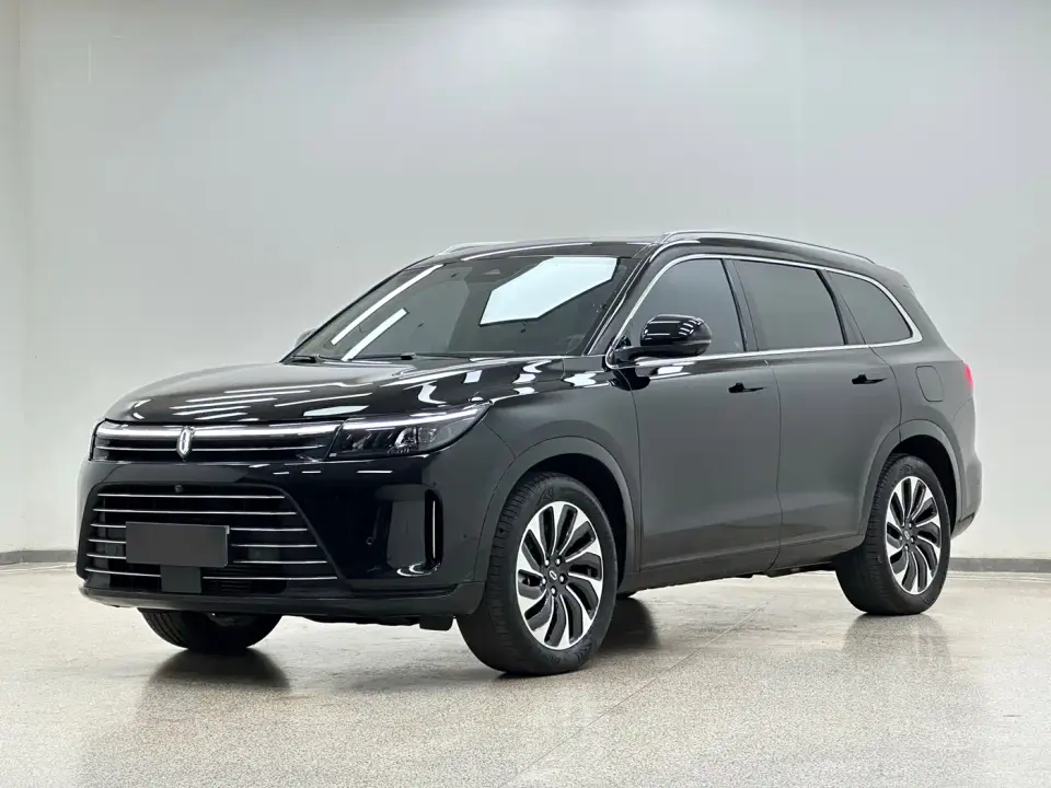 AITO Wenjie AITO M7 1.5T RWD Plus 5-Seater 2025