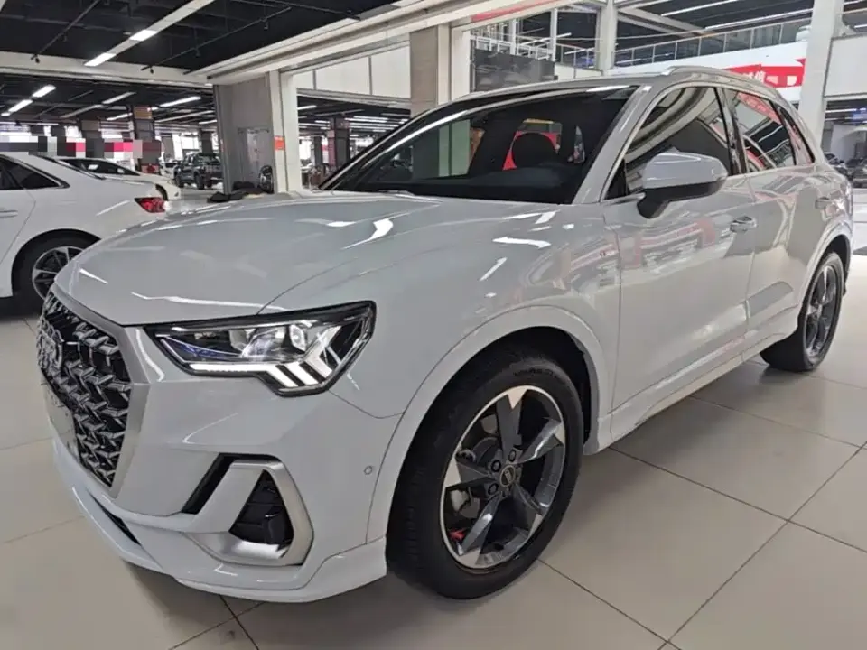 Audi Q3 35 TFSI Fashion Sport 2024
